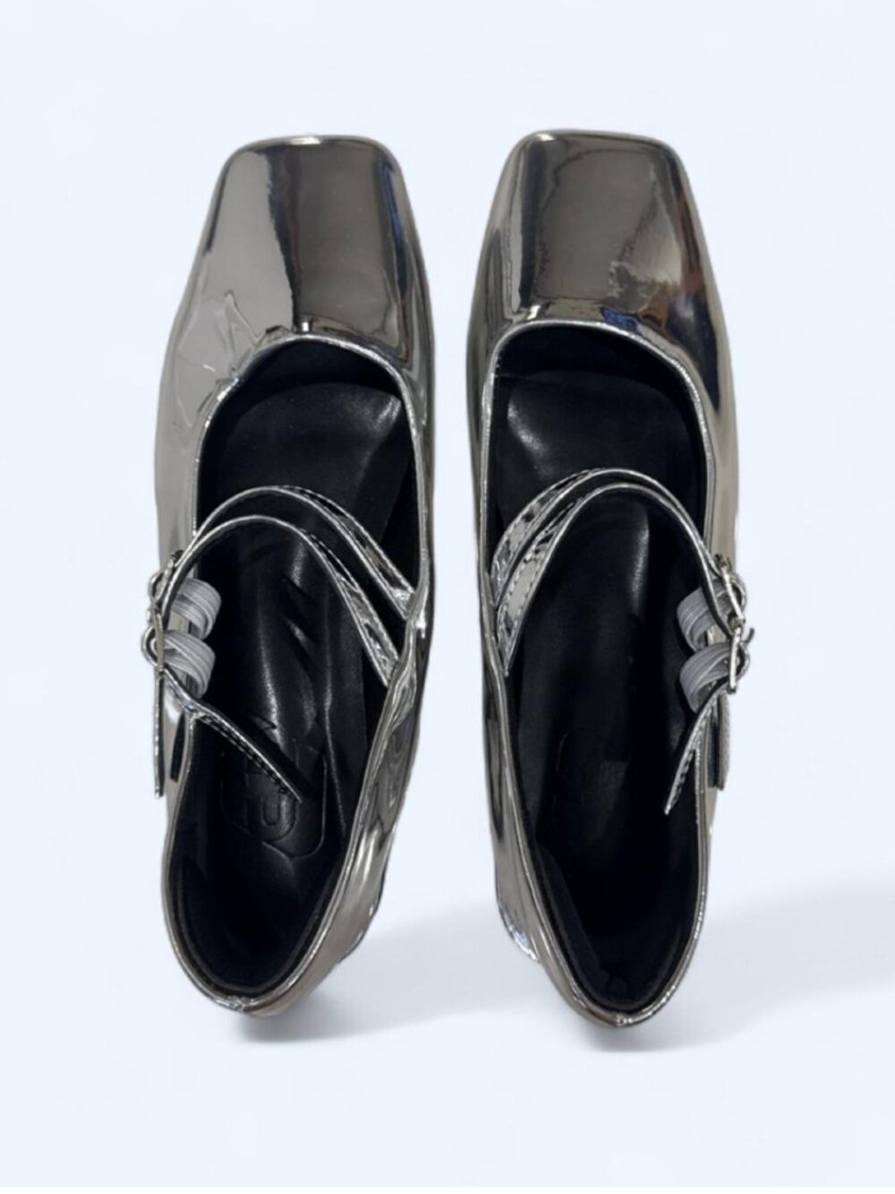 Mary Jane Women's Size 6.5 Silver Ballet Scandal Heels